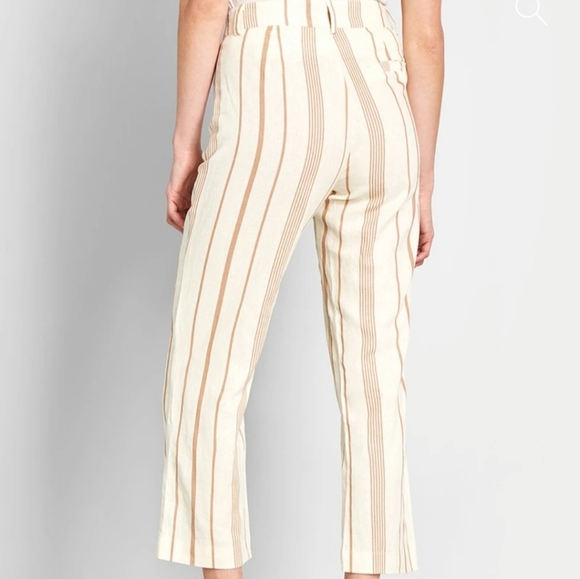NWT Modcloth " New Opportunities" Capri Flare Linen Pants - Picture 2 of 10